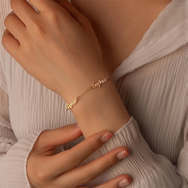 (17) إكسسوار مخصص بالحفر – Donia Custom