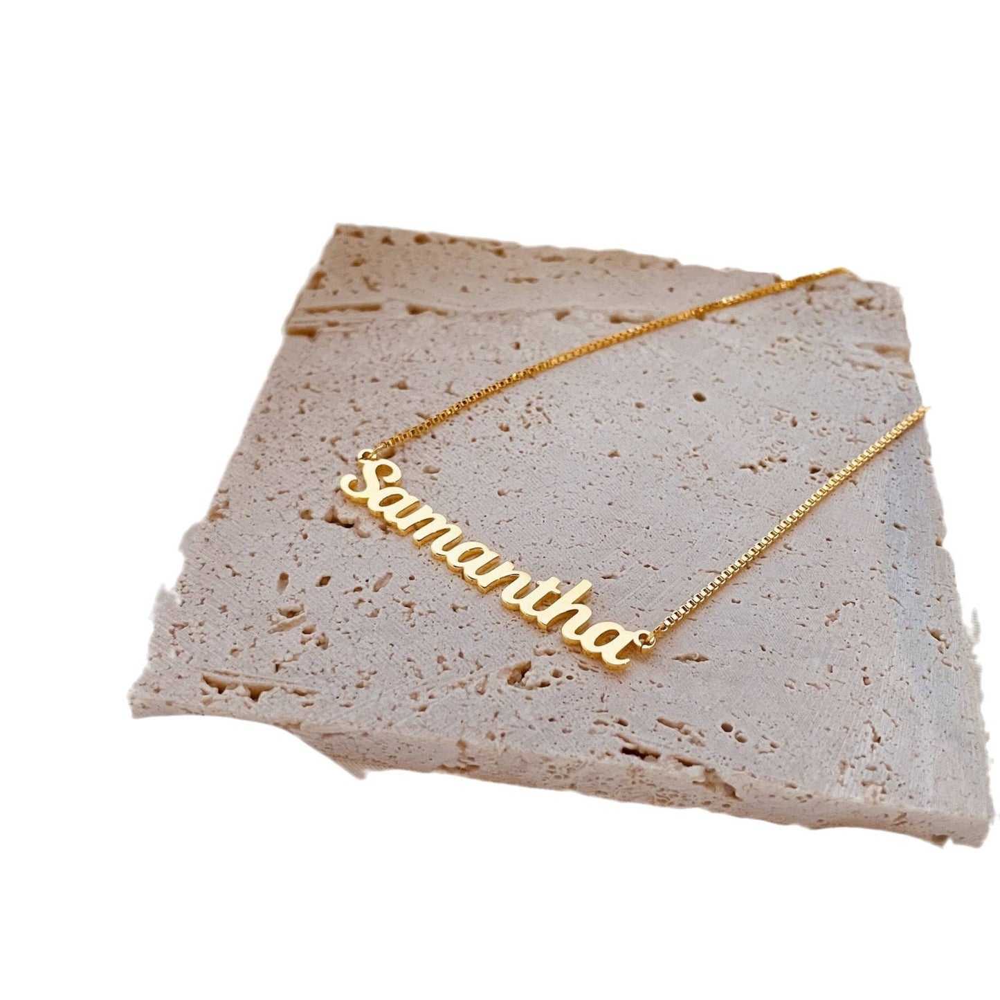 (8 ) إكسسوار مخصص بالحفر – Donia Custom